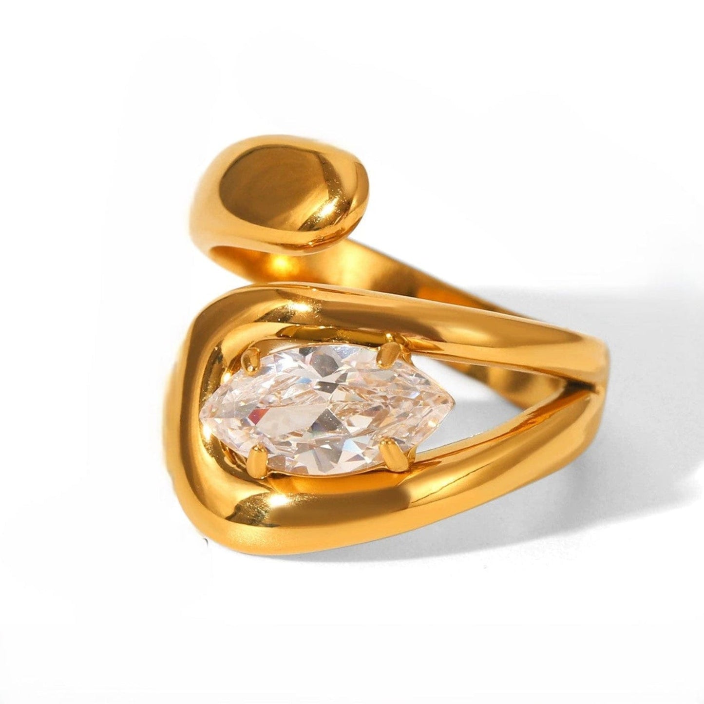 PEARL AND GOLD RING