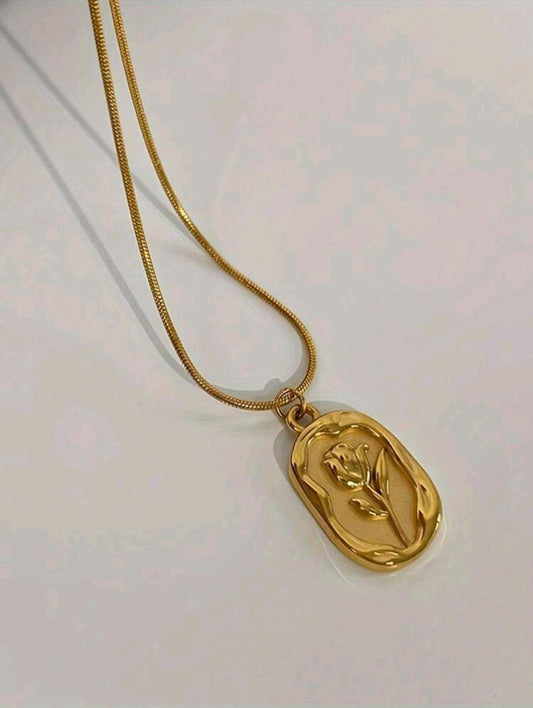 GLODEN MUSE NECKLACE