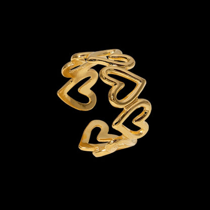 HEART SHAPED GOLD RING