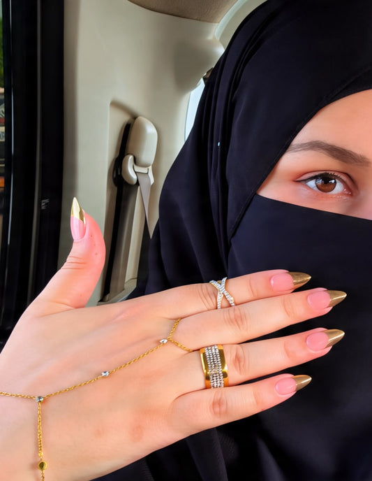 Golden Muse Ring