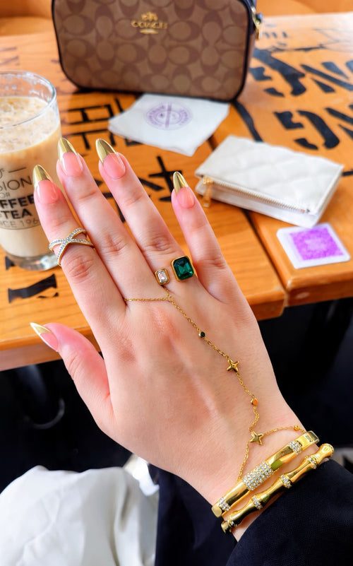 Bold Aura Ring